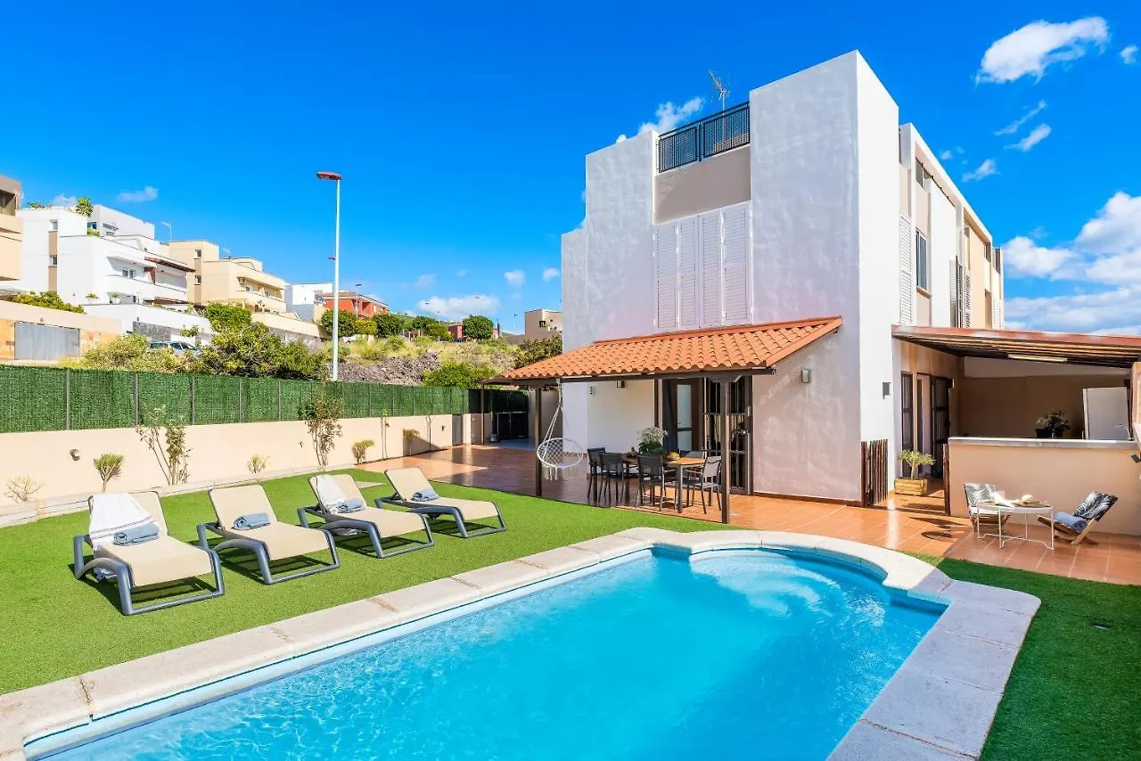 Villa With Private Pool And Workspace Candelaria