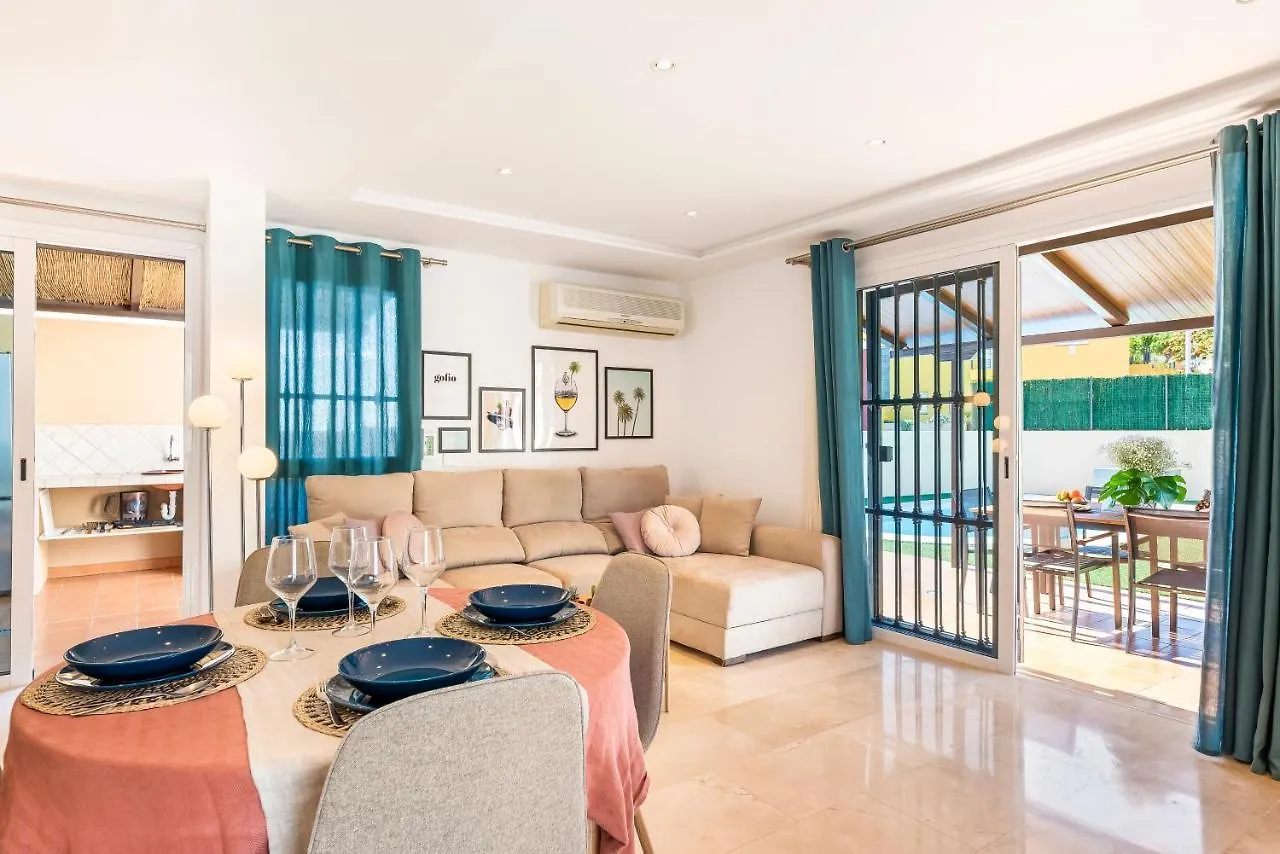 Villa With Private Pool And Workspace Candelaria