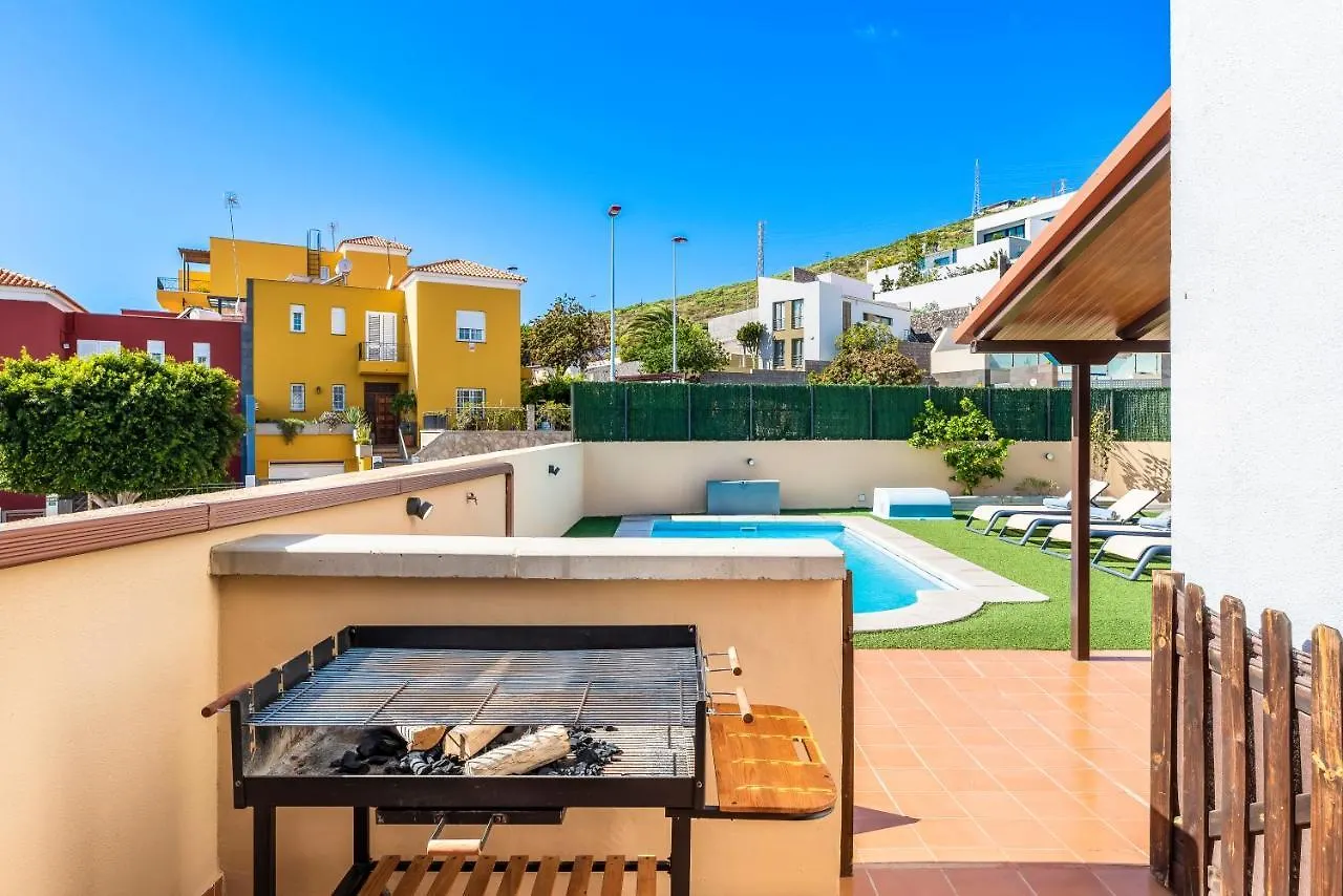 Villa With Private Pool And Workspace Candelaria