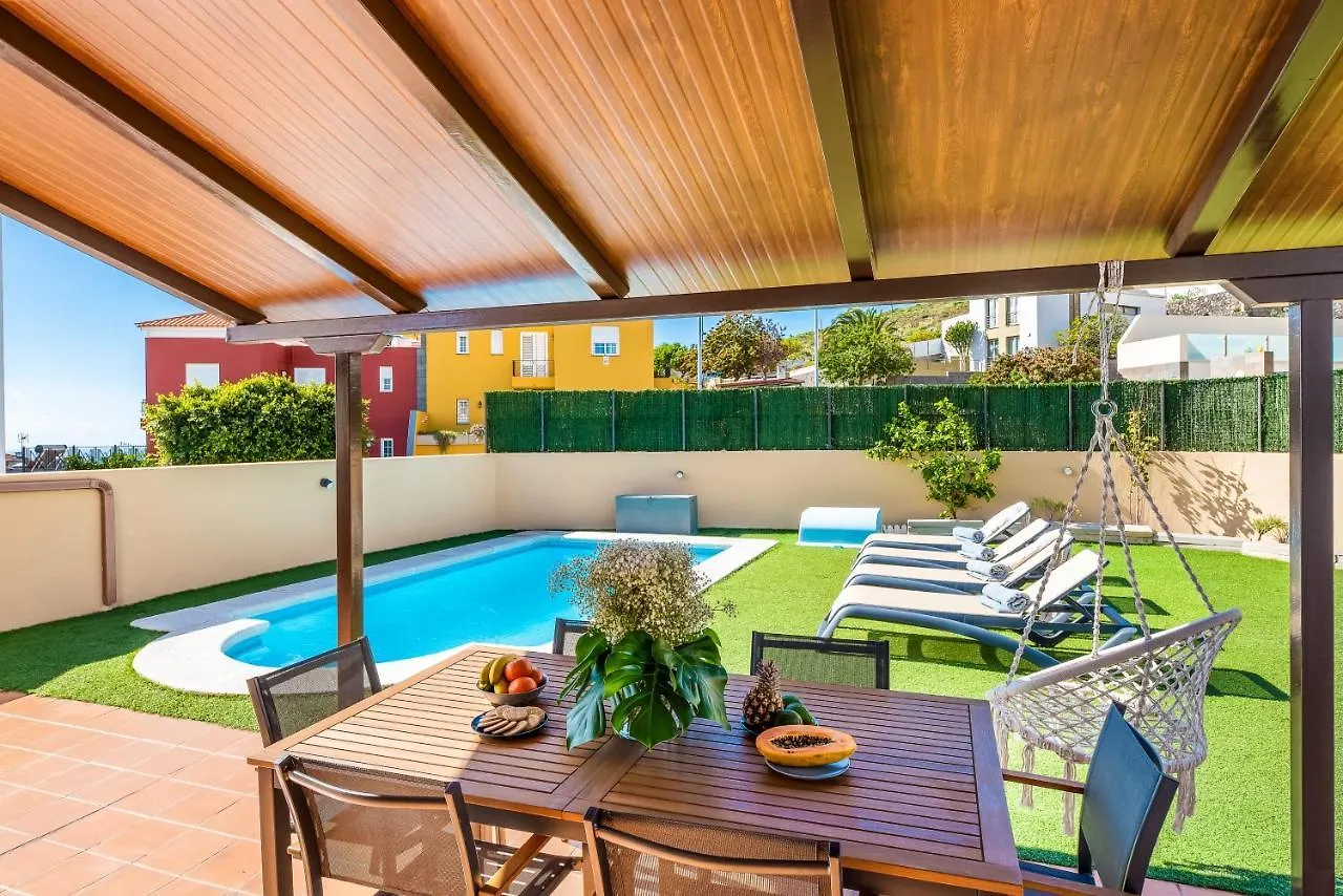 Villa With Private Pool And Workspace Candelaria