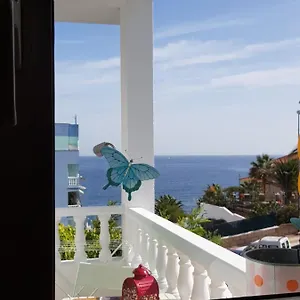  Guest house Kalma Sea View - Private Space With Terrace & Bathroom Ensuited - Free Coffee & Tea